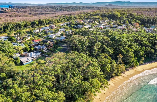 Sting Ray Bay - The Blue House in Bendalong