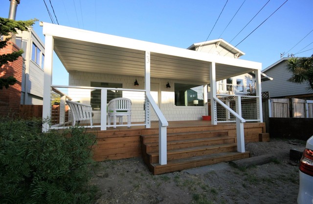 Stinson Beach Modern Cottage -Peaceful, Stylish, Walkable