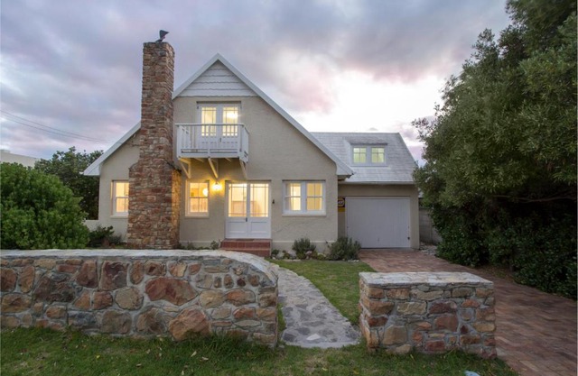 Stone Chimney Cottage