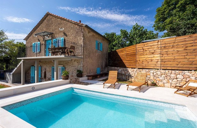 Stone house Katarina with swimming pool, only 50 meters from the Sea