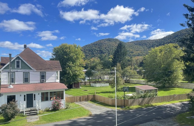 Stone Valley House in the Catskills