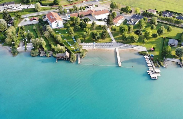 Strandhotel Faak