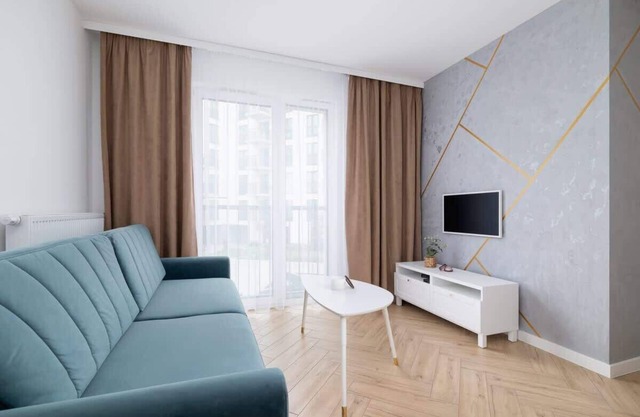 Strzelecka 8 | Minimalist Apartment | Remote Work