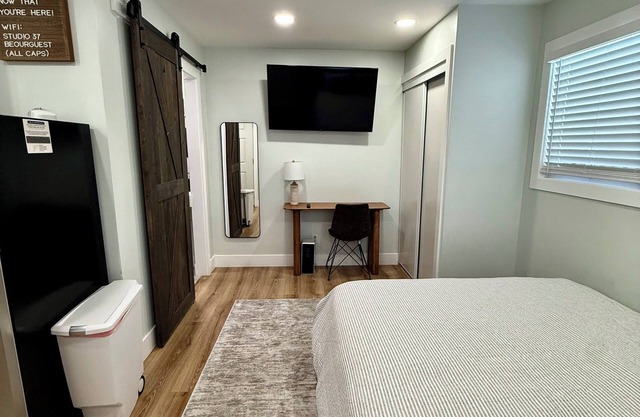 Studio 37- Modern Detached Studio in Central San Diego w/free on-site parking!