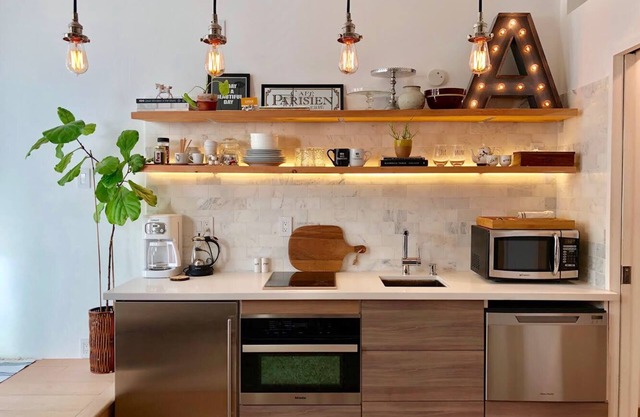 Studio A - Modern Montclair Studio complete kitchen, bathroom plus loft sleeps 4