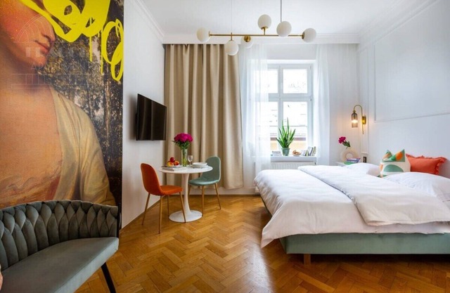 Studio Antique. - Studio Apartment, Sleeps 2