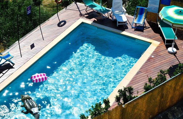 Studio Apartment 'Gli Angeli Agriturismo - Zia Rosa' with Shared Pool, Wi-Fi and Air Conditioning