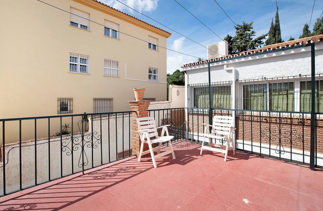 Studio Apartment 'Estudio En La Carihuela' with Wi-Fi and Air Conditioning