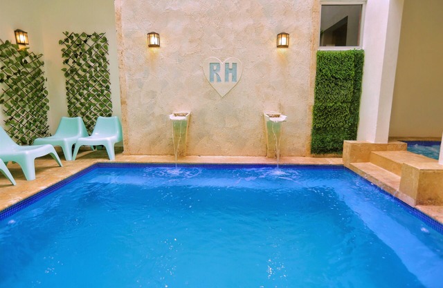 Studio apartment for rent in Zona Colonial RIG Puerto Malecon (junior suite]