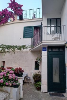 Studio apartment in Brist with Seaview, Balcony, Air condition, WIFI (4333-2)