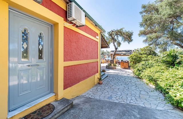 Studio Apartment 'With Sea View 1' with Sea View, Wi-Fi and Air Conditioning