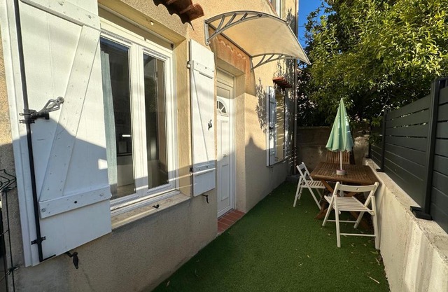 Studio avec terrasse-Orange Vélodrome