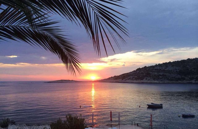 Studio by the sea and with balcony