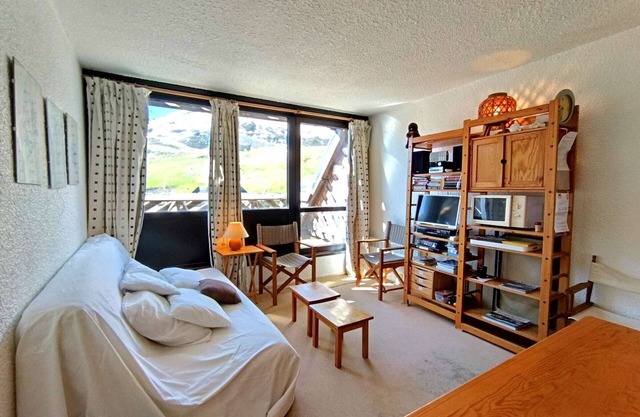 Studio cabin for 6 with balcony and equipped kitchenette in Piau-Engaly