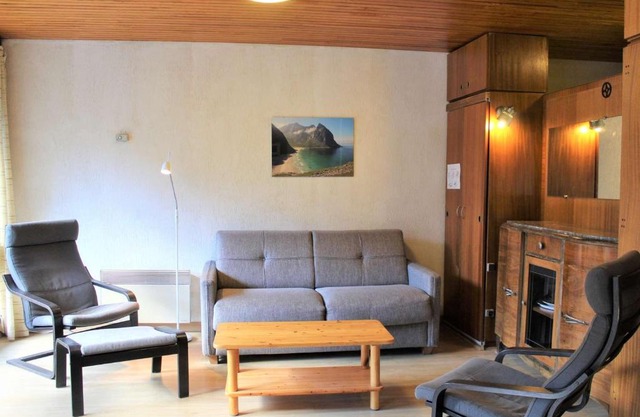 Studio cabine 6 couchages à Vars Les Claux, proche pistes et commerces - FR-1-330B-96