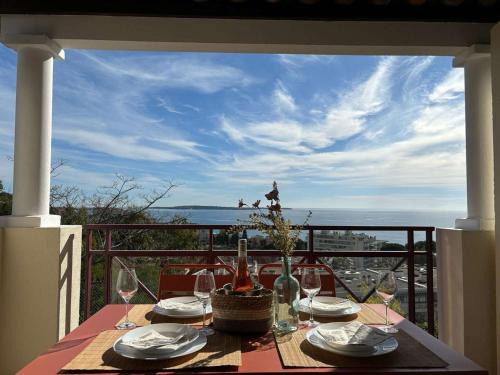 Studio cabine calme avec vue mer, piscine et parking, Cannes - FR-1-609-97