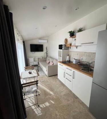 Studio calme entre Aix et Marseille