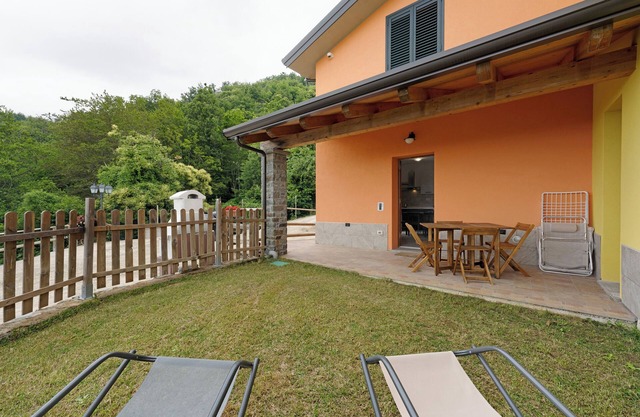 Studio 'Camera 4' with Mountain View, Wi-Fi and Air Conditioning