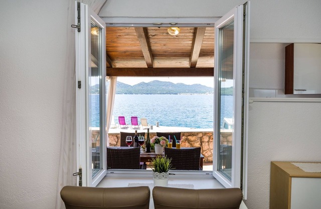 Studio flat near beach Lavdara, Dugi otok (AS-435-b)