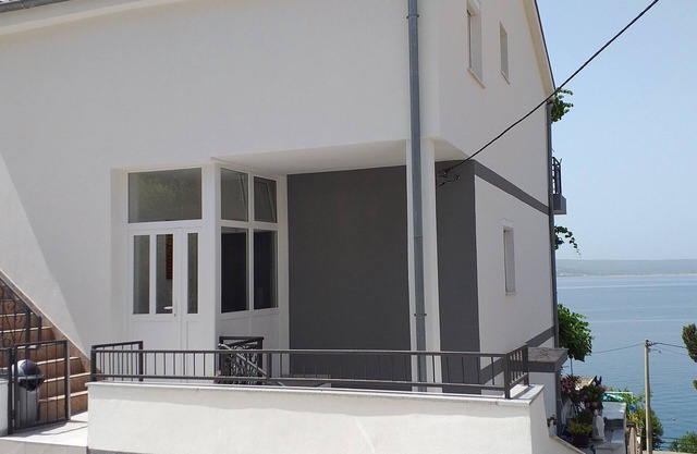 Studio flat with balcony and sea view Dramalj, Crikvenica (AS-2376-a)