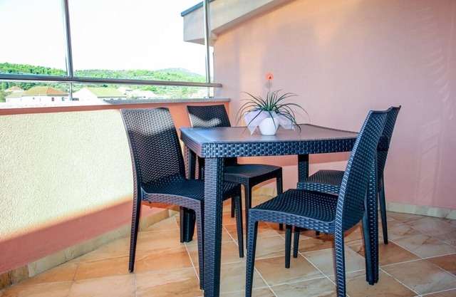 Studio flat with terrace Neviđane, Pašman (AS-18054-b)