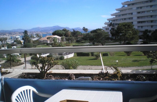 Studio for 4 in Villeneuve-Loubet