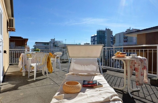 Studio just steps from the beach