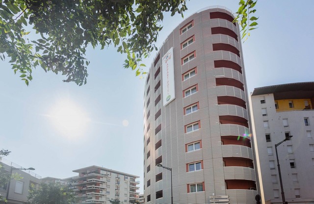 Studio Lumineux et Abordable avec Balcon