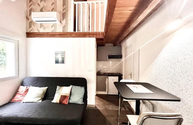 Studio meublé avec Mezzanine