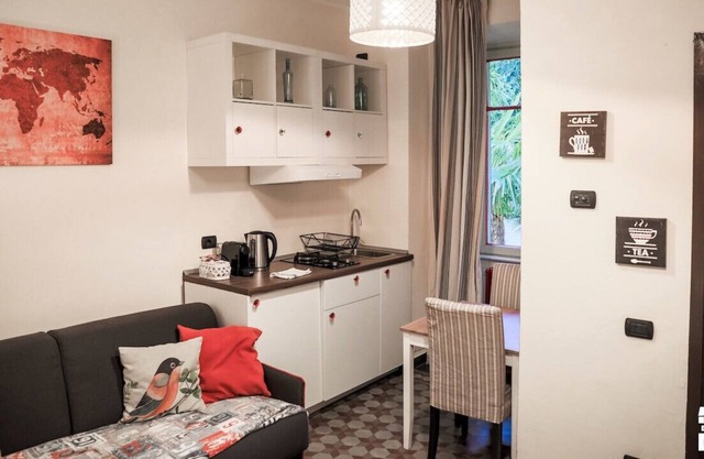 Studio Near Beach Lake COMO Parking