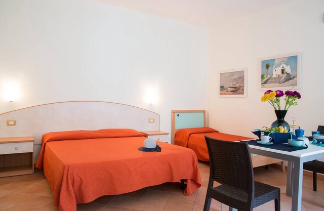 Studio-Superior-Ensuite with Shower