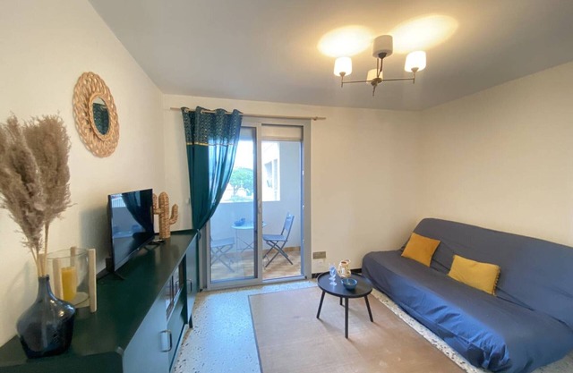 Studio with Private Parking at Canet Port