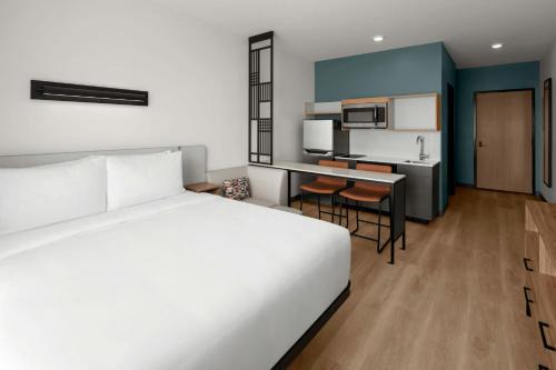 StudioRes Fort Myers
