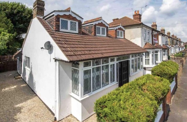 Stunning 4 bedroom detached home