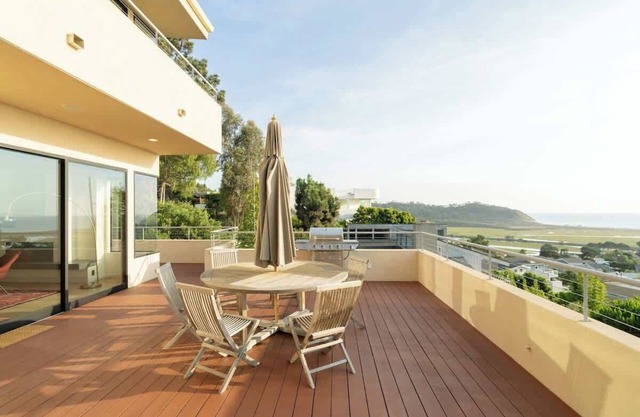 Stunning 5BR Terrace Home | Incredible Ocean Views