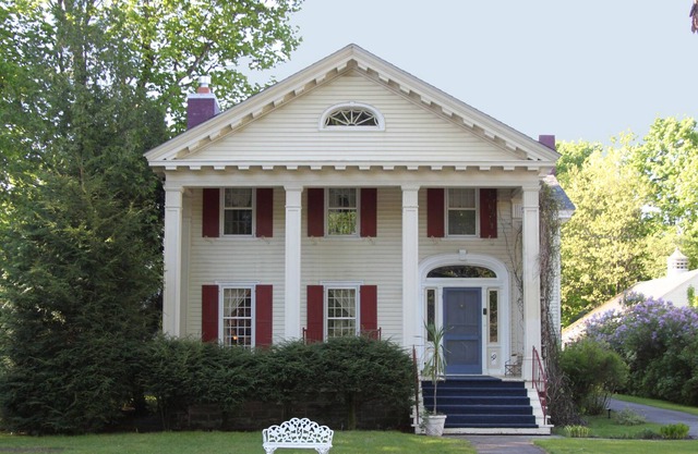 Stunning 7 BR, 6 bath Manor home w/ heated pool..ski, golf, fish, hike & more