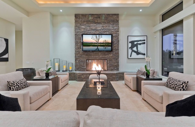 Stunning Contemporary Estate on PGA West w/spectacular lake views Pool & Spa