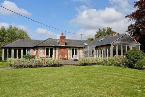 Stunning Cottage in South Downs National Park
