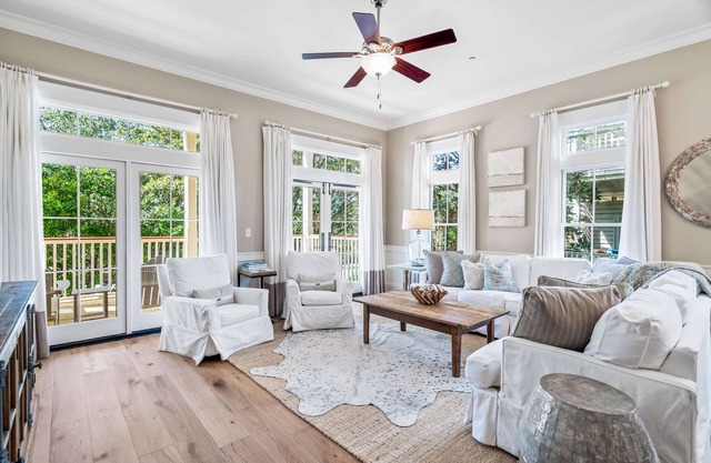 Stunning Designer Townhome Next to Beach Club. Easy Walk to Shopping and Dining