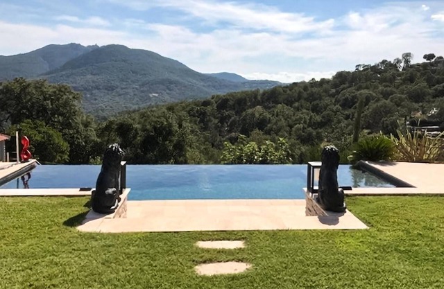 Stunning home in L. Adrets de L'Esterel