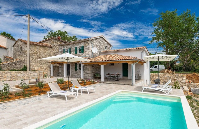 Stunning home in Buzet