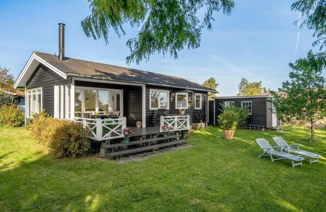 Stunning home in Faxe with WiFi