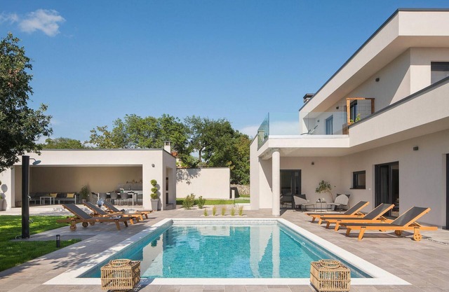 Stunning home in Labin - Rabac