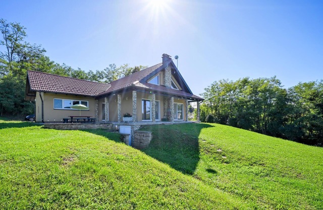 Stunning home in Strigova with WiFi