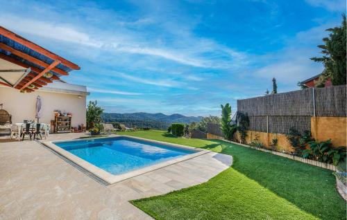 Stunning Home In Tordera With Wifi