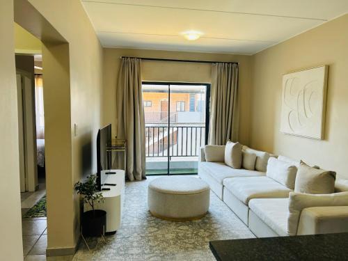 Stunning modern 2 bedroom apartment in Waterfall Ridge