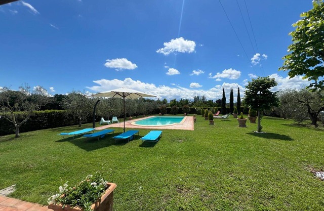 Stunning private villa for 7 guests with private pool, WIFI, A/C, patio, panoramic view and park.