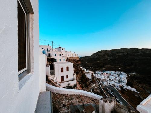 Stunning town-house in Chora, Serifos