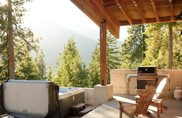 Stunning VIEWS-Secluded-Luxury+Spa+GmRm +3rd Nt Free for Limited Time