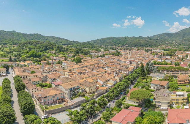 Stunning villa for 5 people with WIFI, TV, terrace, pets allowed and parking